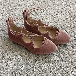 Elegant Pink Velvet Kid’s Flats